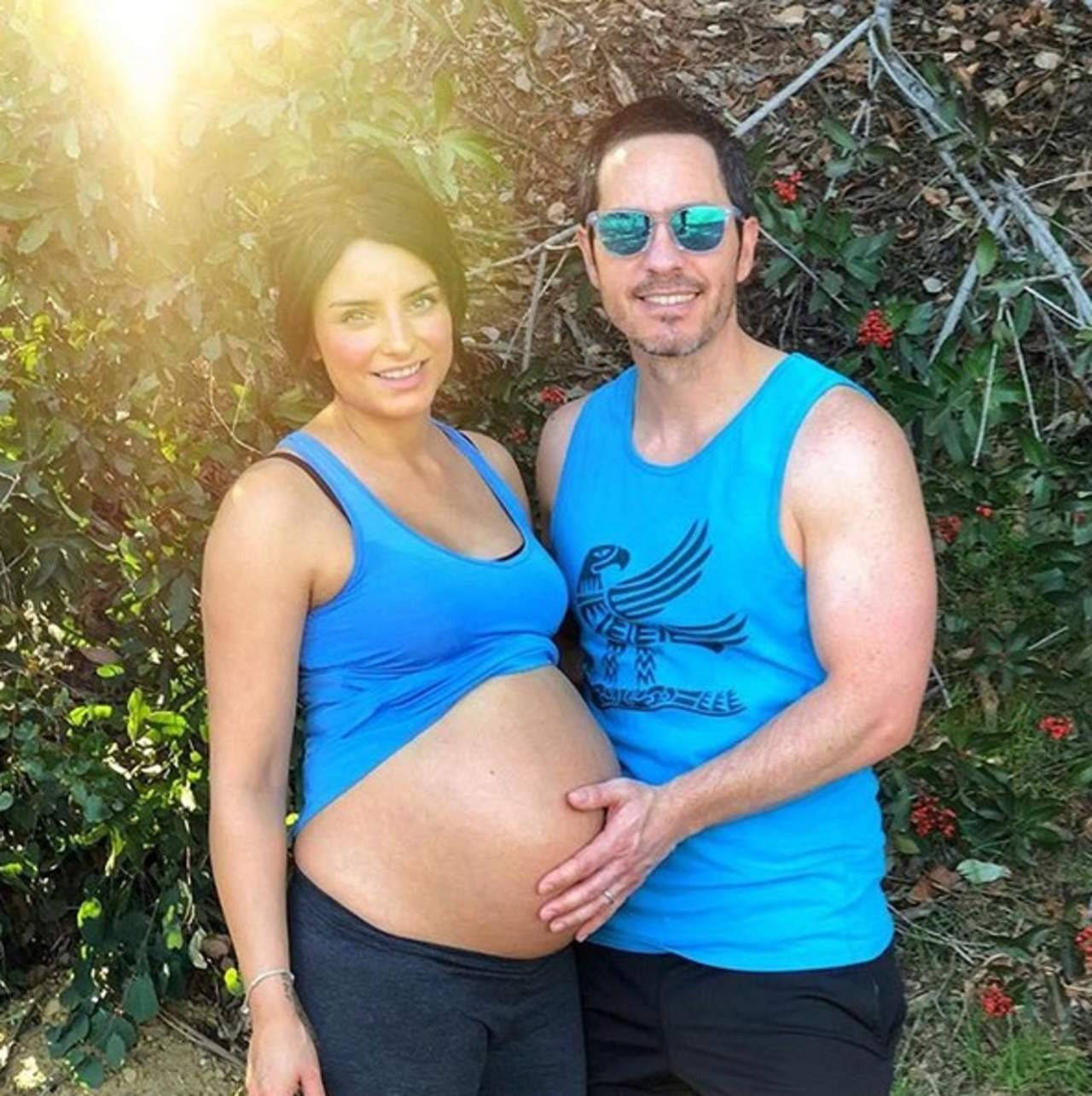 Aislinn Derbez cuando estaba embarazada de Mauricio Ochmann. Fuente: Instagram