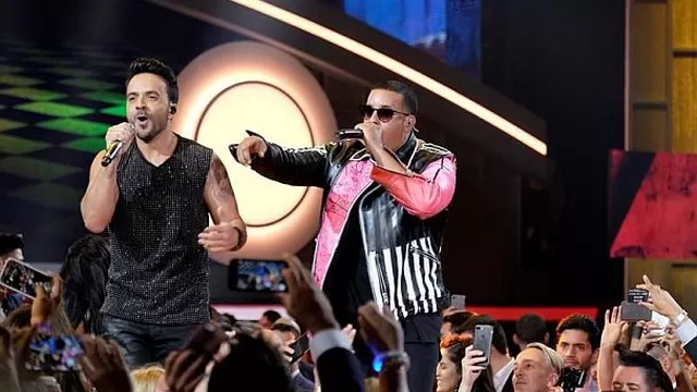 Luis Fonsi y Daddy Yankee armaron la fiesta con ‘Despacito’. Foto: EFE