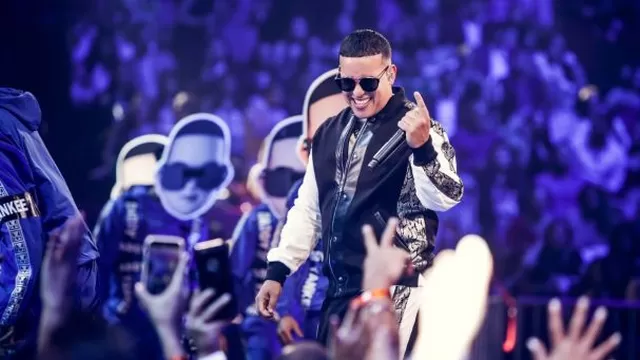 Daddy Yankee recibe explosivo homenaje en Premios Lo Nuestro 