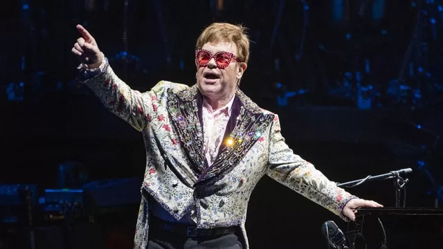 Elton John dio el último concierto de su carrera en Suecia. Fuente: AFP