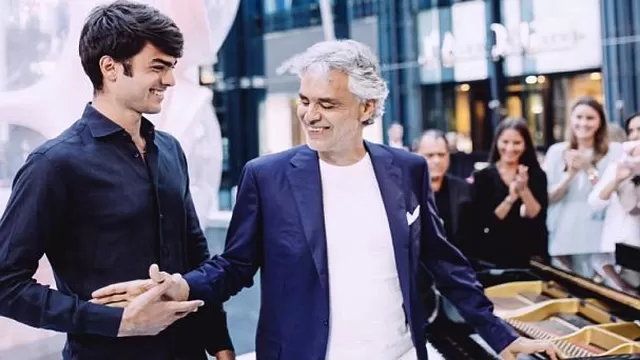 Hijo de Andrea Bocelli asombra en redes por su parecido al cantante