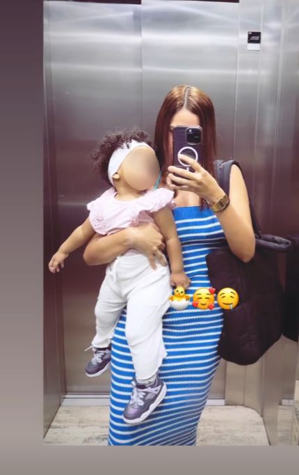 Darinka Ramírez con su pequeña Luana, hija de Jefferson Farfán / Instagram