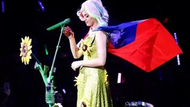 Katy Perry causó revuelo en China por vestuario