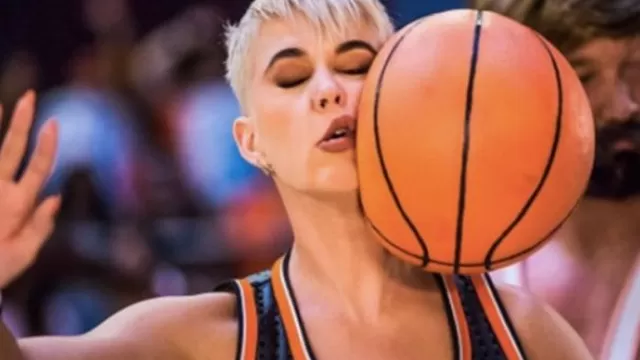 Katy Perry se convierte estrella del baloncesto en nuevo videoclip