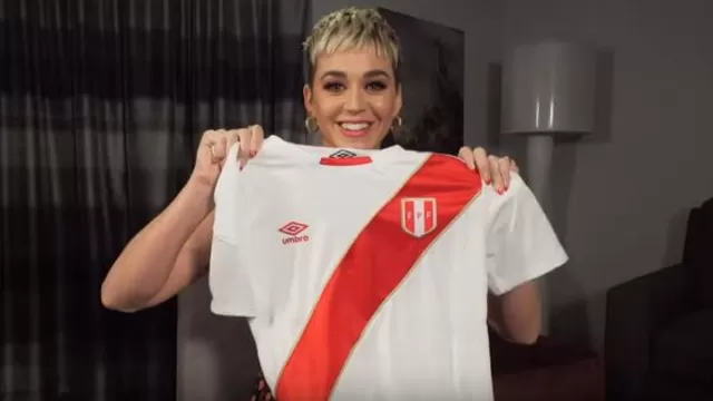 Katy Perry muestra su apoyo a la selección peruana y se luce con la bicolor