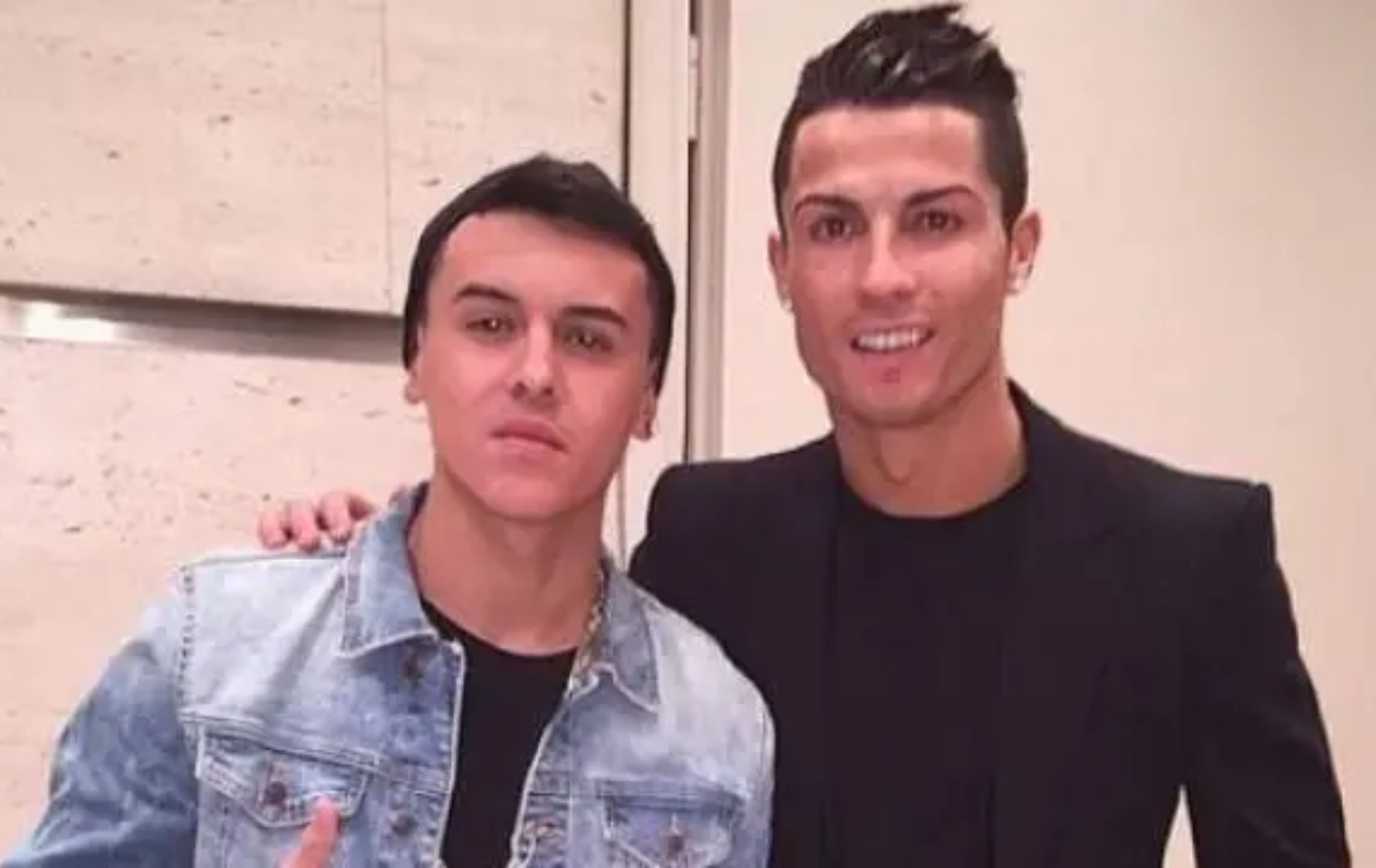 Kevin Roldán y Cristiano Ronaldo en una fiesta / Instagram
