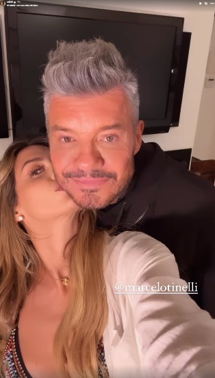 Marcelo Tinelli y Milett Figueroa en cariñosos besos. Fuente: Instagram