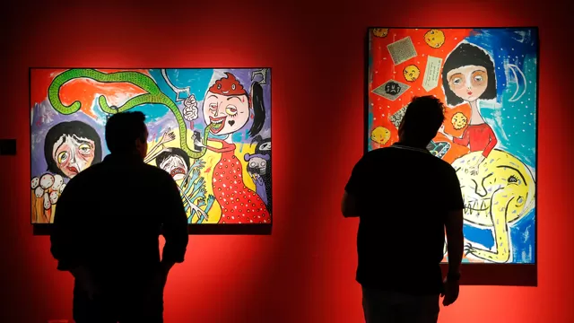 Mon Laferte debutó como artista plástica con gran exposición en Chile