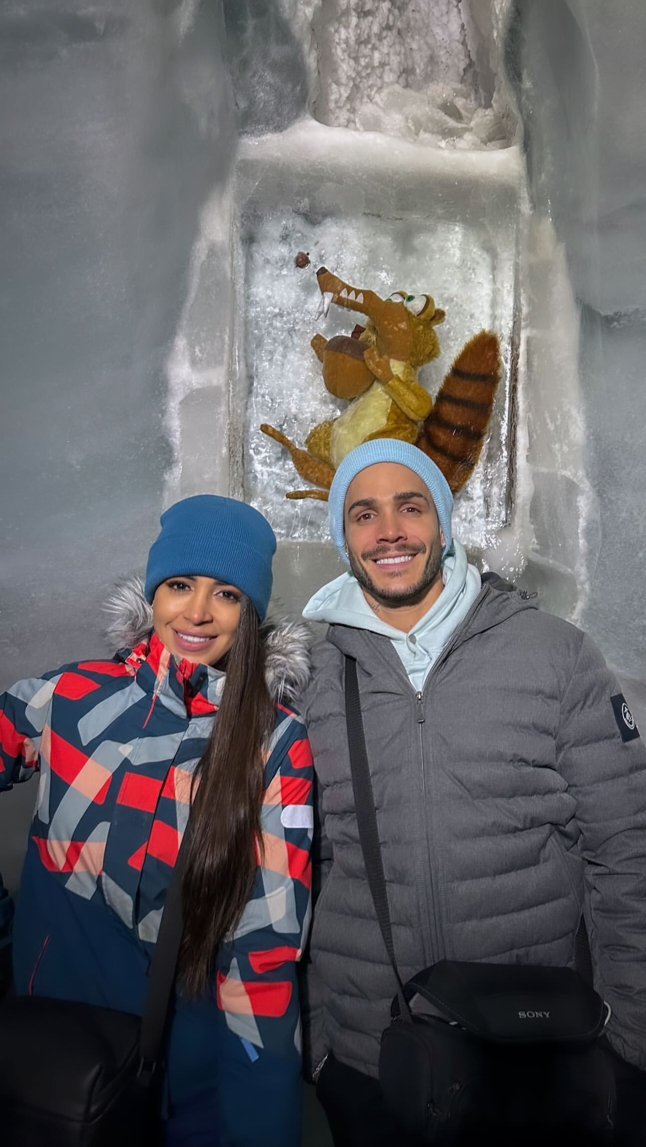 Onelia Molina y Mario Irivarren en montañas en Suiza / Instagram