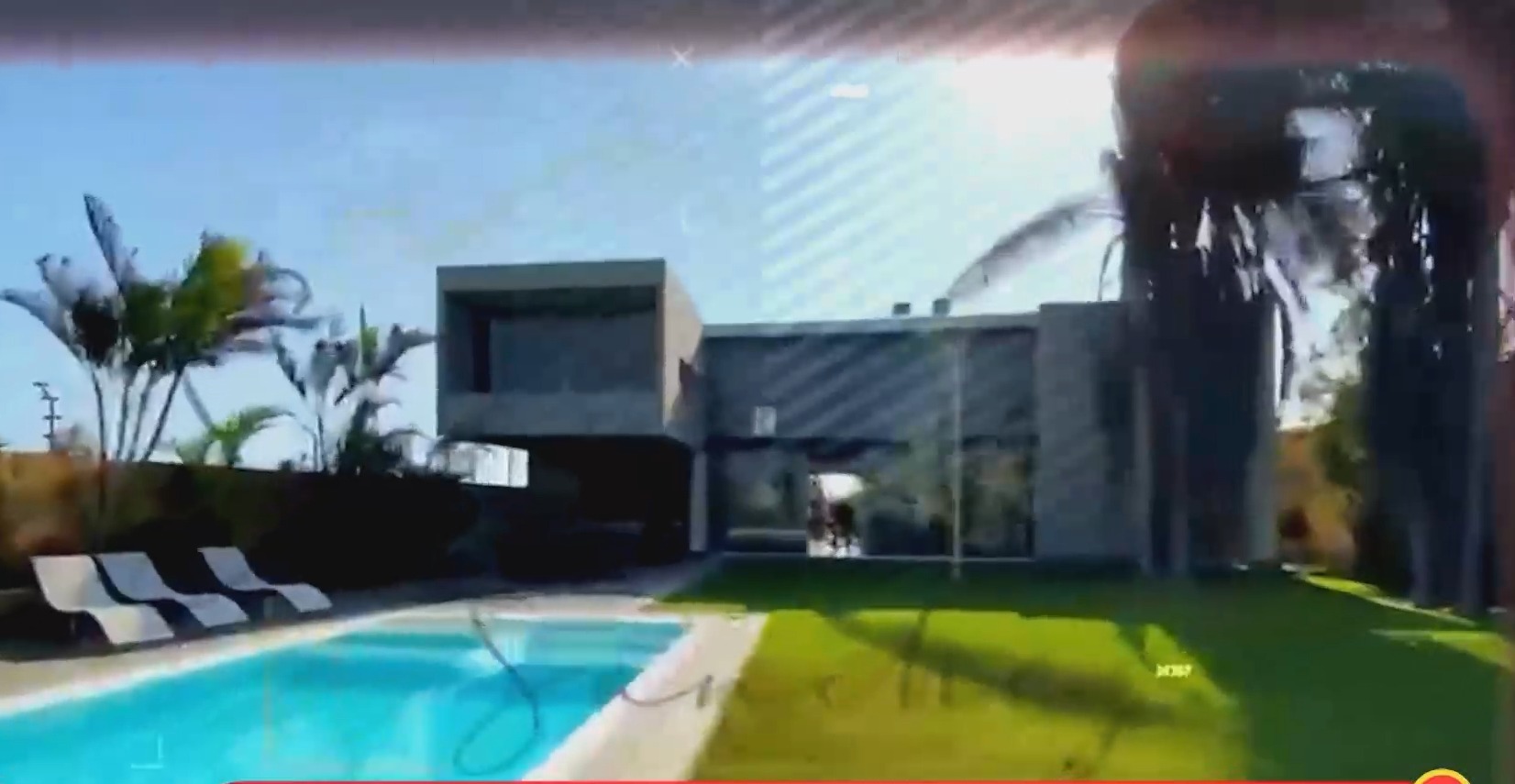 Paolo Guerrero ya se mudó a la casa que habitará en la exclusiva zona del Golf en Trujillo/Foto: América Hoy
