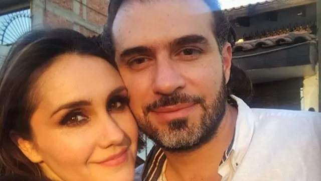 Dulce María anuncia su compromiso con productor Paco Álvarez