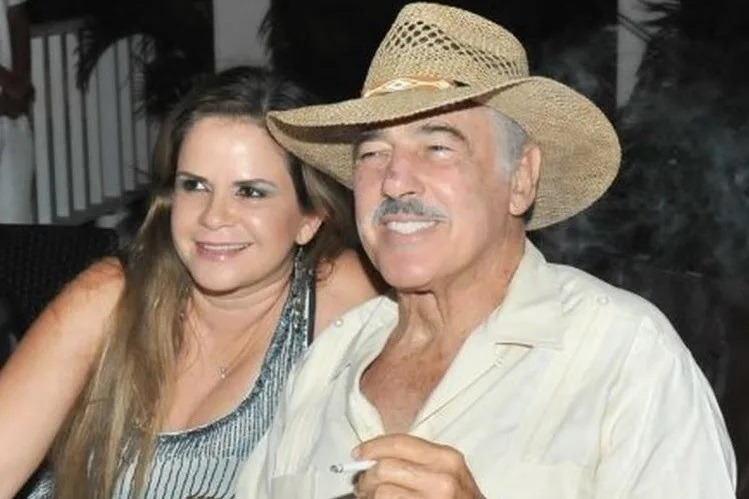 Andrés García junto a su esposa Margarita Portillo. Fuente: Agencia