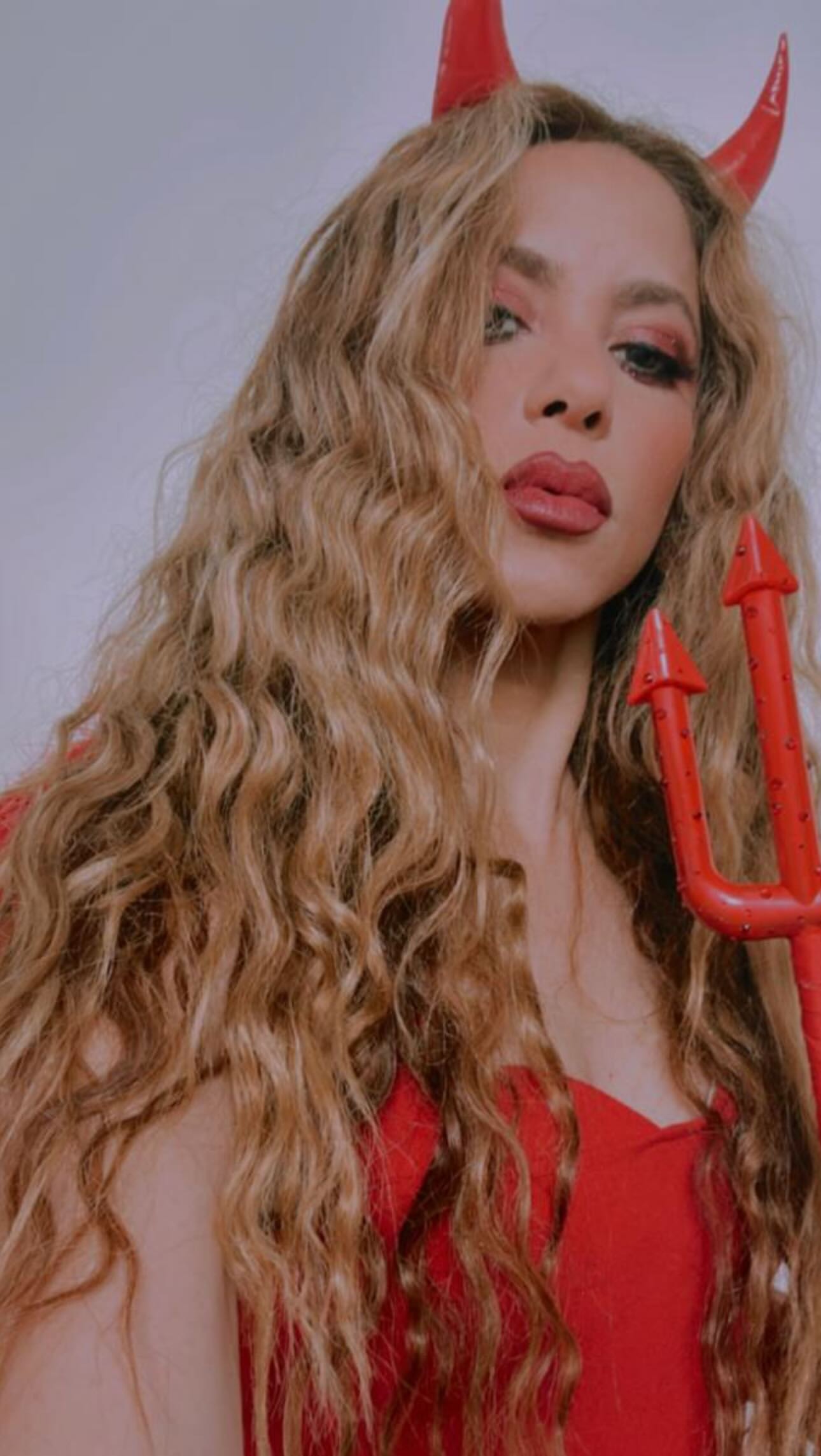 Shakira lució un sexy disfraz de Halloween. Foto: Instagram