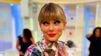 Taylor Swift recupera su música con el relanzamiento de "Fearless" y así lo celebra