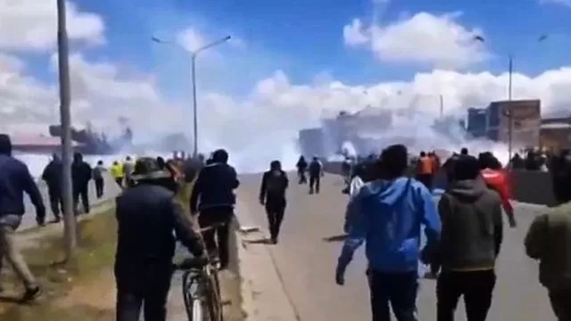 Bolivia: Aumentan a 8 los muertos por enfrentamientos entre manifestantes y militares en El Alto. Foto: captura