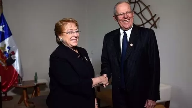 Michelle Bachelet, presidenta de Chile y Pedro Pablo Kuczynski, presidente de Perú. (Vía: El Comercio)