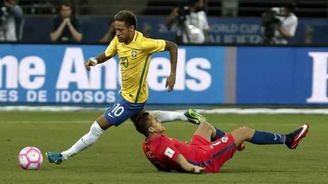 Chile perdió ante Brasil y quedó fuera del Mundial. Foto: AFP