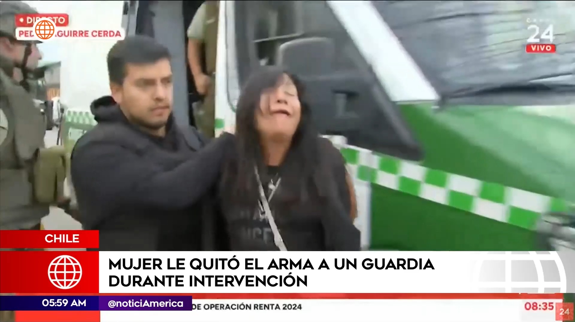Mujer quitó arma a guardia en Chile. Foto: América Noticias