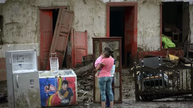Colombia: sube a 64 la cifra de muertos por deslizamiento de tierra