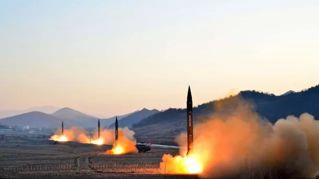Pruebas de misiles balísticos en Corea del Norte. Foto: AFP/KCNA VIA KNS