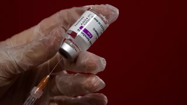 Dinamarca suspende uso de vacuna de AstraZeneca ante informes de coágulos de sangre en pacientes