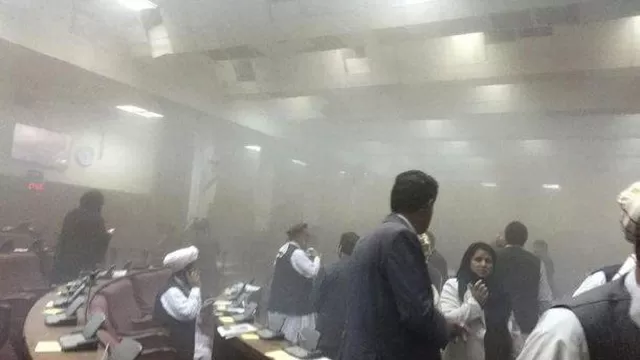 Afganistán: dos muertos y 28 heridos en ataque talibán contra el Parlamento