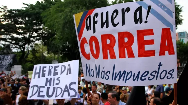 Pese a las sanciones, el cierre de medios no est&aacute; establecido en la ley, promovida por el presidente socialista Rafael Correa. (V&iacute;a: AFP)