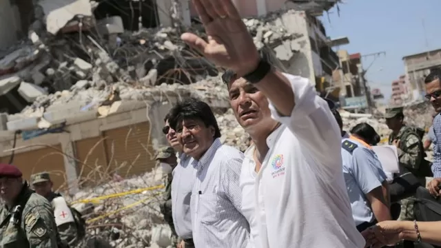 Evo Morales y Rafael Correa. (Vía: AFP)