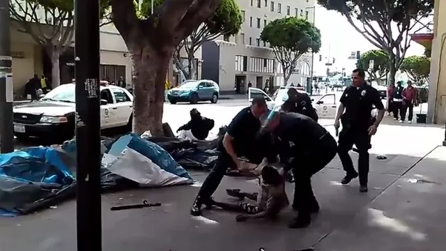 Estados Unidos: policías mataron a un indigente en Los Ángeles