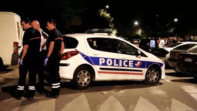 Policía de Francia investiga ataque a mezquita. Foto: Infobae