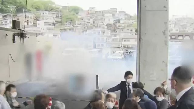 Japón: Primer ministro evacuado tras una explosión