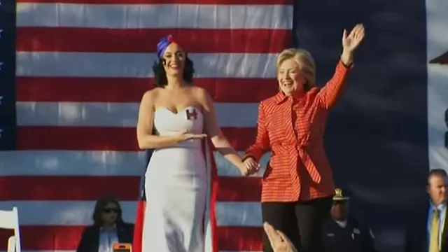 Katy Perry y Hillary Clinton en Iowa. (V&iacute;a: AFP)