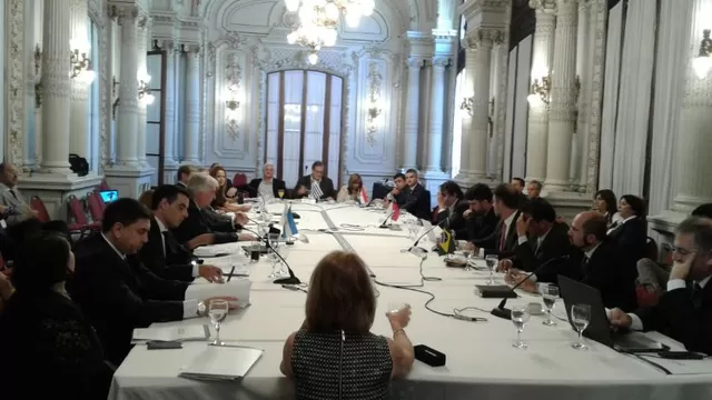 La reunión fue convocada por la canciller argentina Susana Malcorra. (Vía: Twitter)