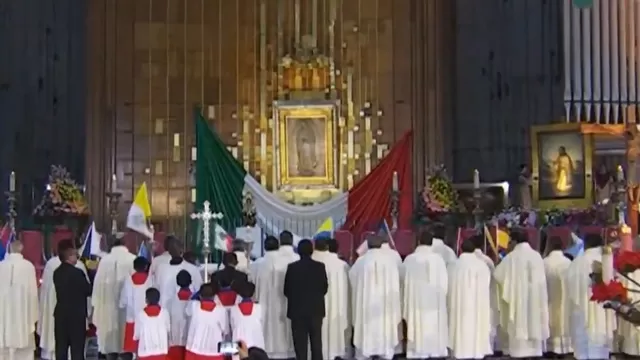 México: Cantan serenata a Virgen de Guadalupe