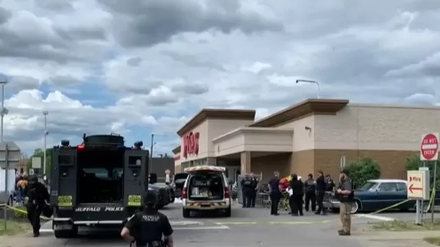 Nueva York: tiroteo  masivo en supermercado dejó 10 muertos