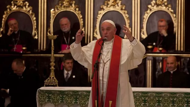 Papa Francisco llama a los religiosos cubanos a ser pobres y tener misericordia