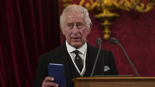 El rey Carlos III será coronado el 6 de mayo en Londres junto a Camila, la reina consorte