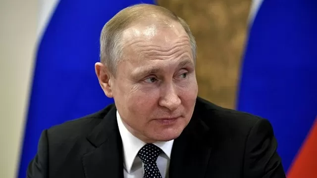 Rusia: Putin denuncia que "agresión" a Siria ayuda a los terroristas