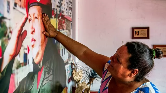 Conmemoran dos años de la muerte de Hugo Chávez en una Venezuela en crisis