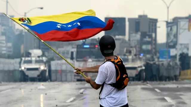 Protestas contra Maduro y su llamado a una Constituyente continúan en Venezuela. Foto: AFP