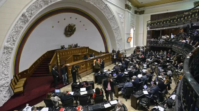  El chavismo rechazó la medida por considerarla un crimen / Foto: AFP