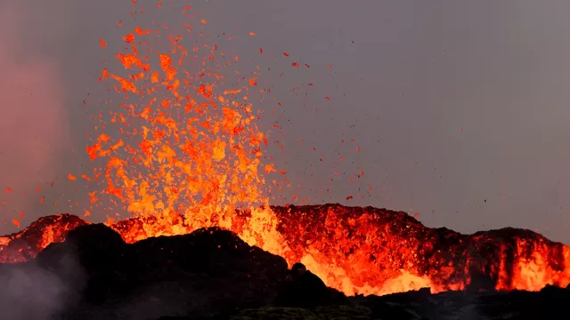 EN VIVO | Volcán en Islandia entra en erupción