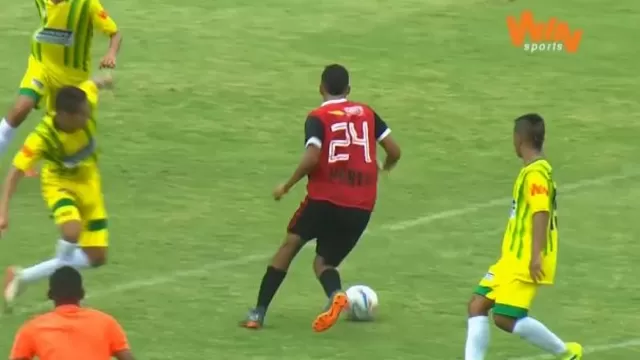 YouTube: futbolista marca gol 'maradoniano' tras burlar a 7 rivales y se vuelve viral