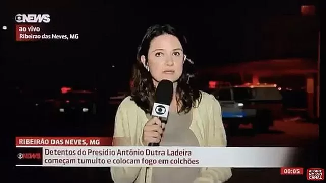 Reportera sufre agresi&oacute;n en vivo. Foto: Captura Globo.
