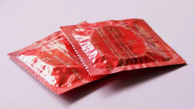 Una sexóloga te da consejos para convencer a tu pareja de usar el condón