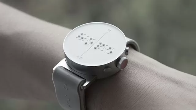 Conoce el primer smartwatch para ciegos