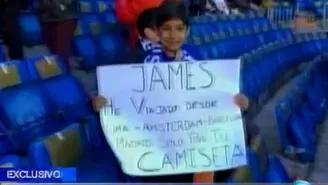 James Rodríguez le regaló su camiseta a niño peruano
