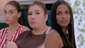 Carla y Monserrat se molestaron al ver coqueteando a Angelique y Renato