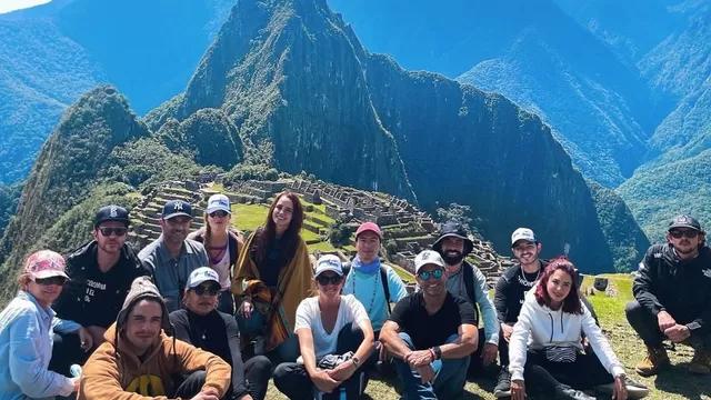 Elenco de Pasión de Gavilanes 2 en Machu Picchu.