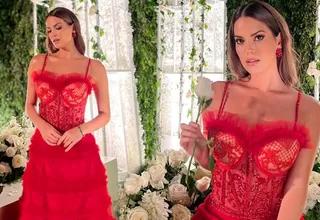 Valeria Piazza lució sensual vestido en boda de Brunella Horna y Richard Acuña